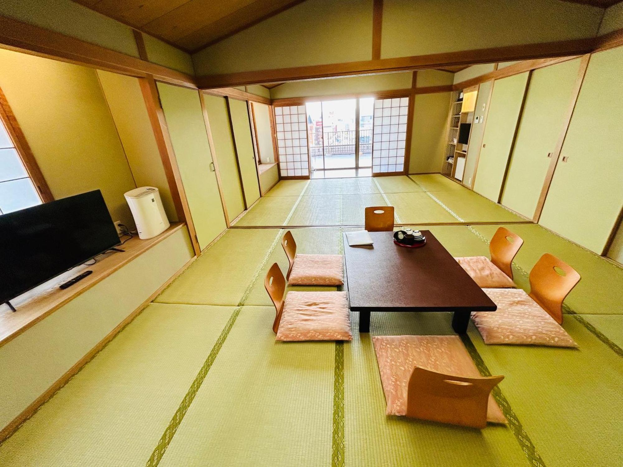 Hotel Takasago Коті Екстер'єр фото