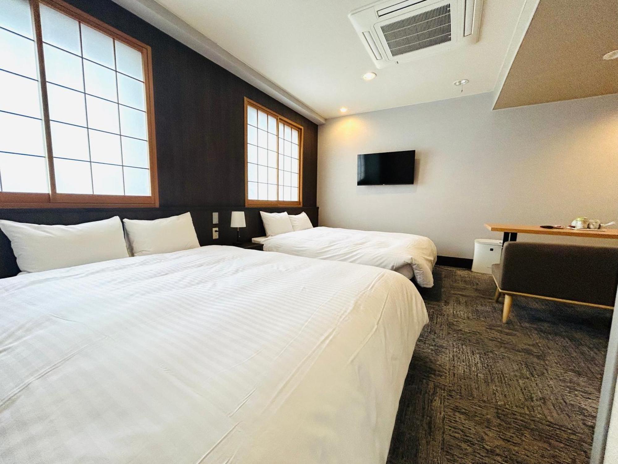 Hotel Takasago Коті Екстер'єр фото